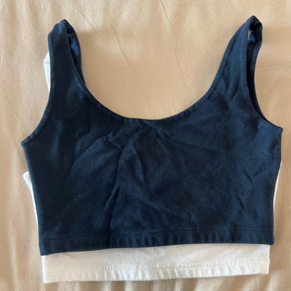 Brandy Melville crop top bundle